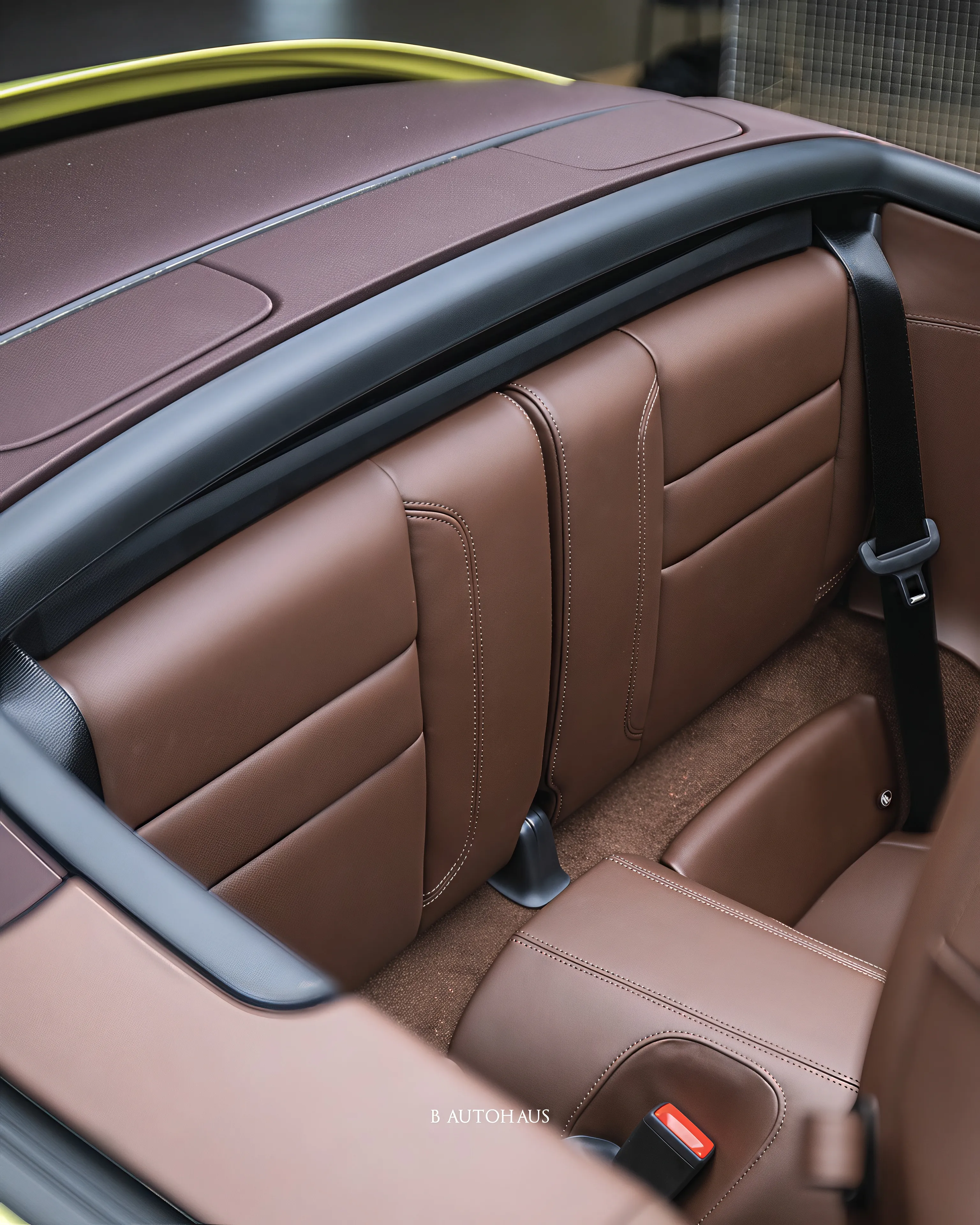 Porsche 911 Carrera Cabriolet · 2