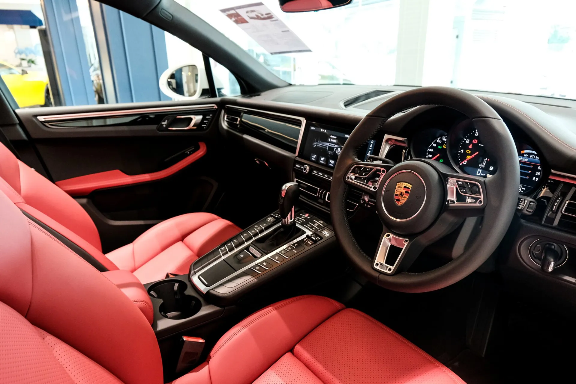 Macan · 9
