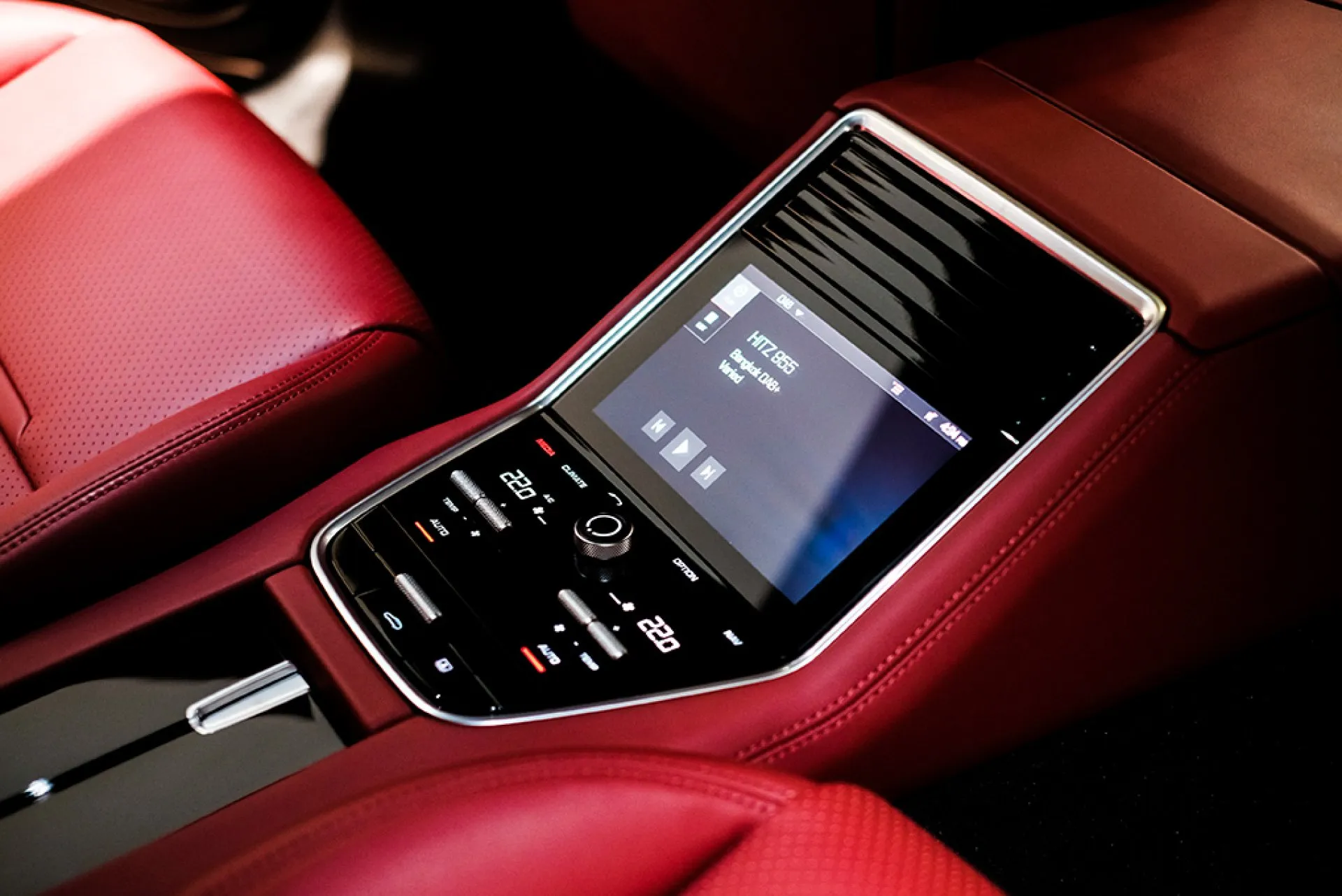 Panamera · 11