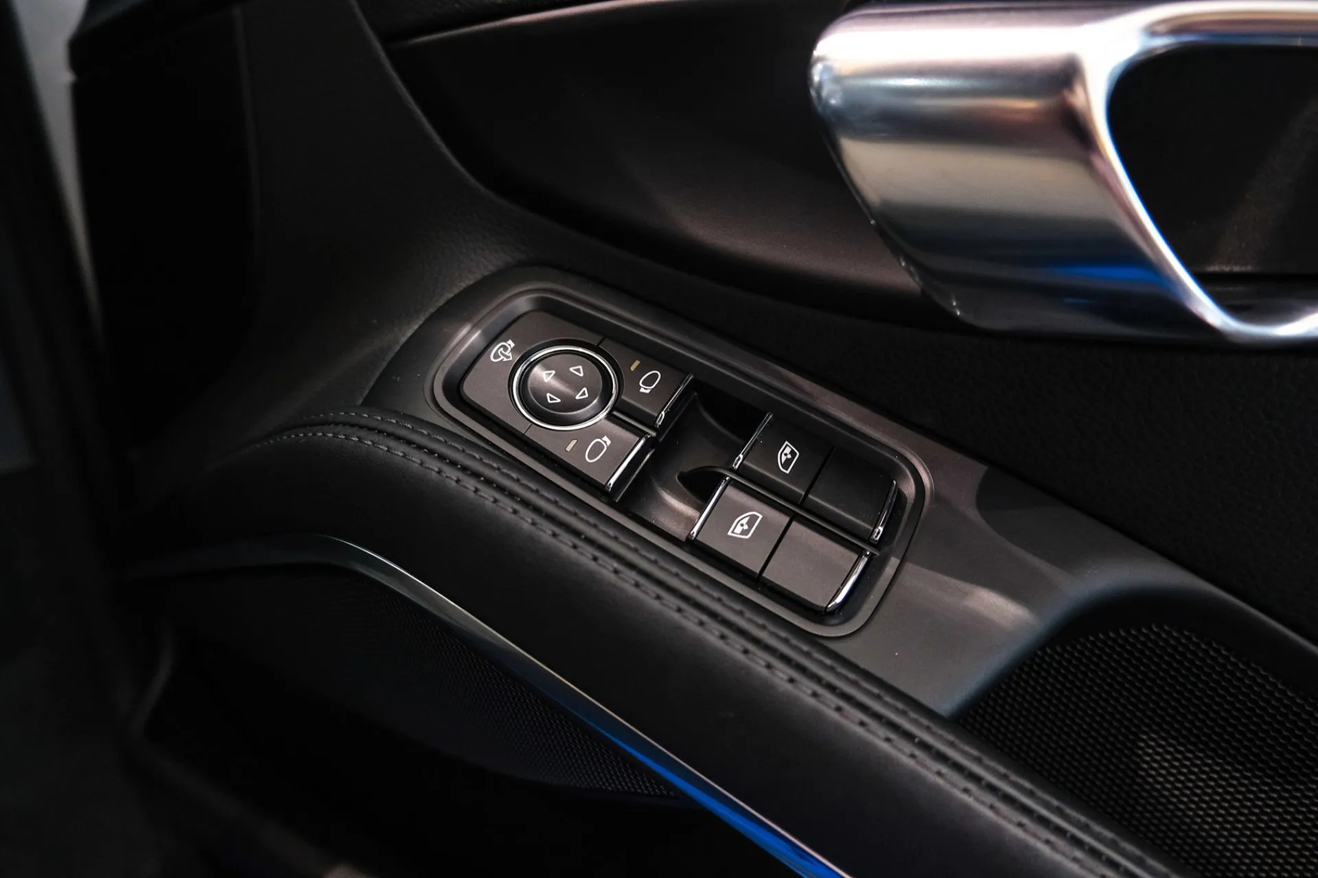 718 Cayman · 14